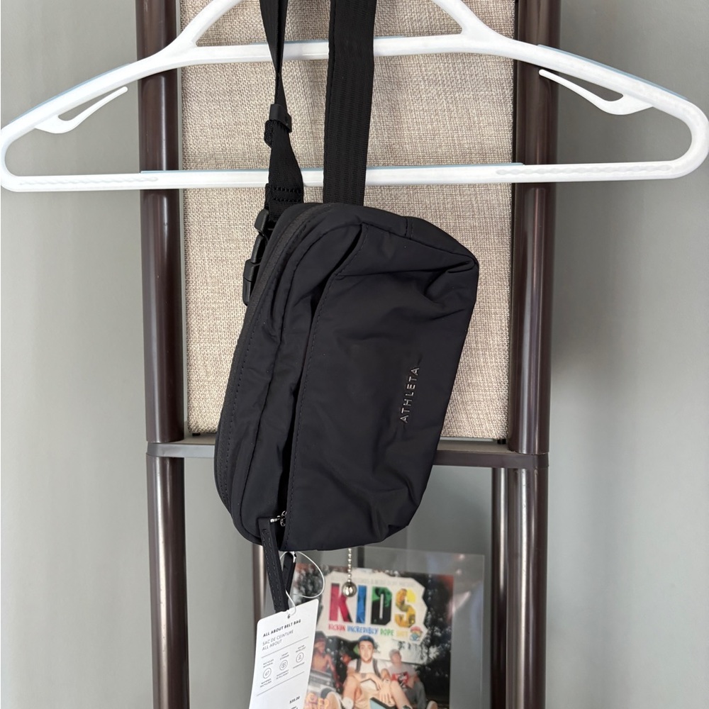 NWT Athleta All About Belt Bag